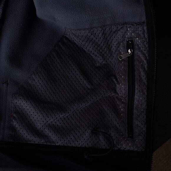 patagonia fleece lined black jacket - Picture 7 of 8